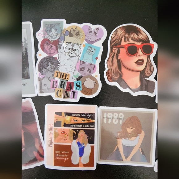 Taylor Swift Stickers - Picture 3 of 4